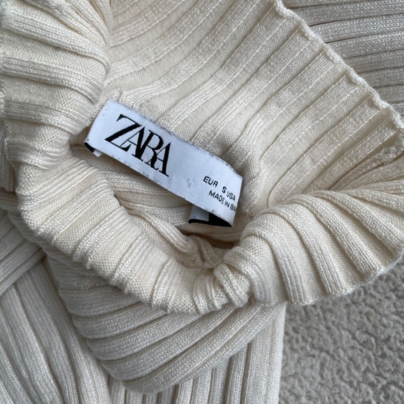 Zara Ribbed Mock Neck Knit Top - Picture 4 of 6